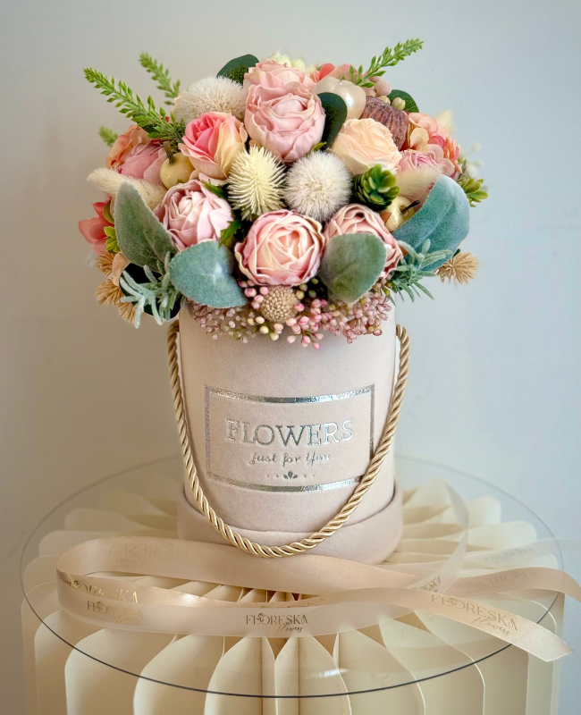 Flower Box Rose Pastel