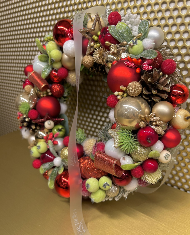 Winter Red – Image 4